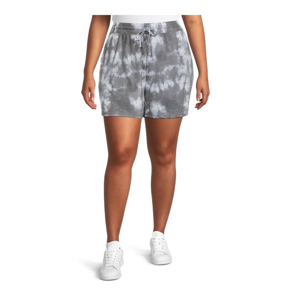 Terra & Sky Women's Plus Size High Waist Knit Shorts, - Picture 2 of 5